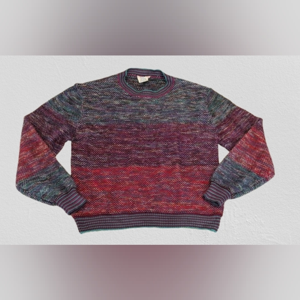1970s Rainbow "Queens way to Fashion" Colorful Women's Crew Neck Sweater